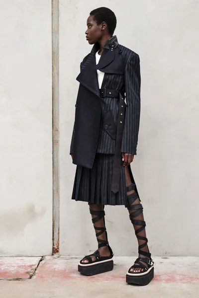 Look 30